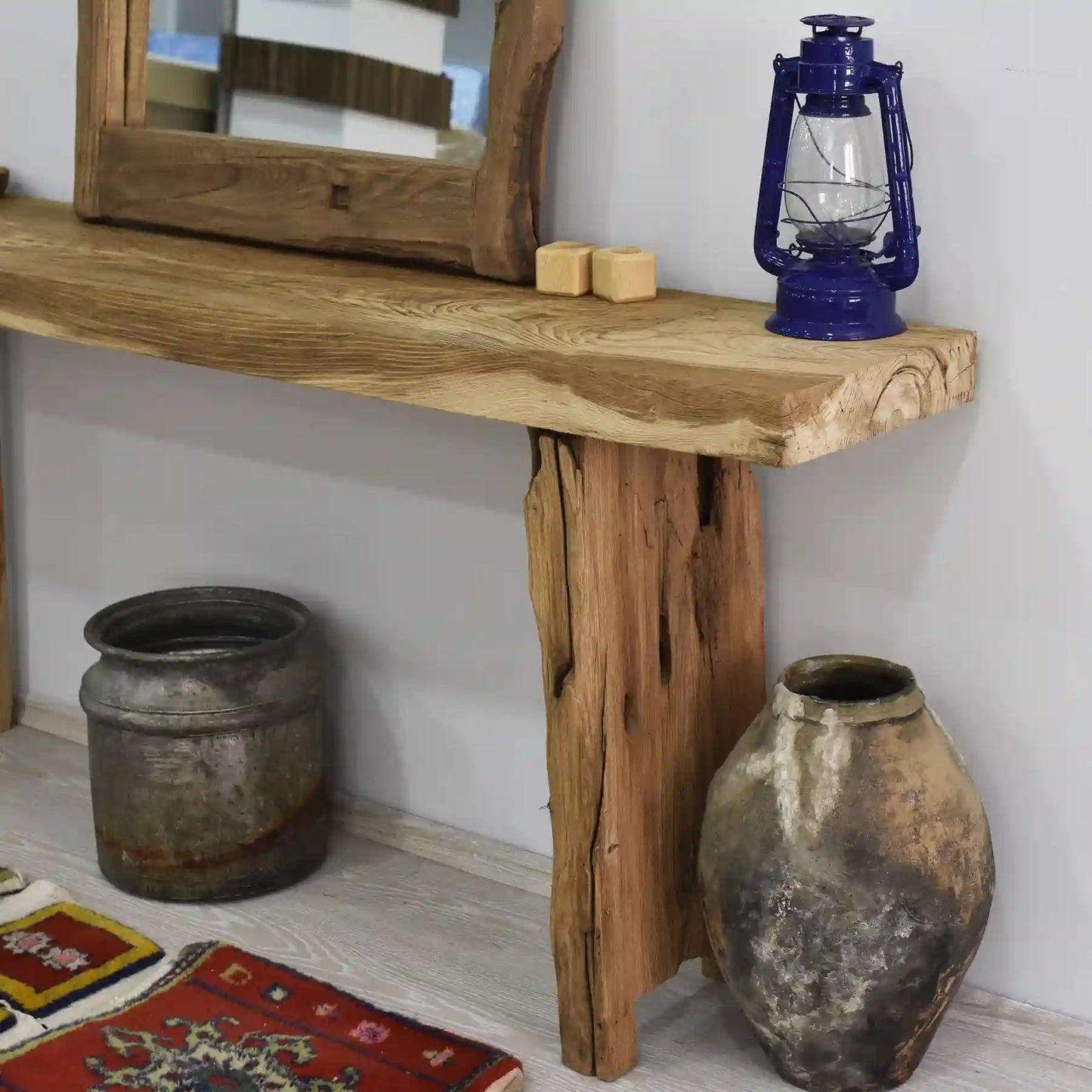 Rustikale Badezimmerwaschtische - Schmaler Bauernhausstil, Live Edge Wood