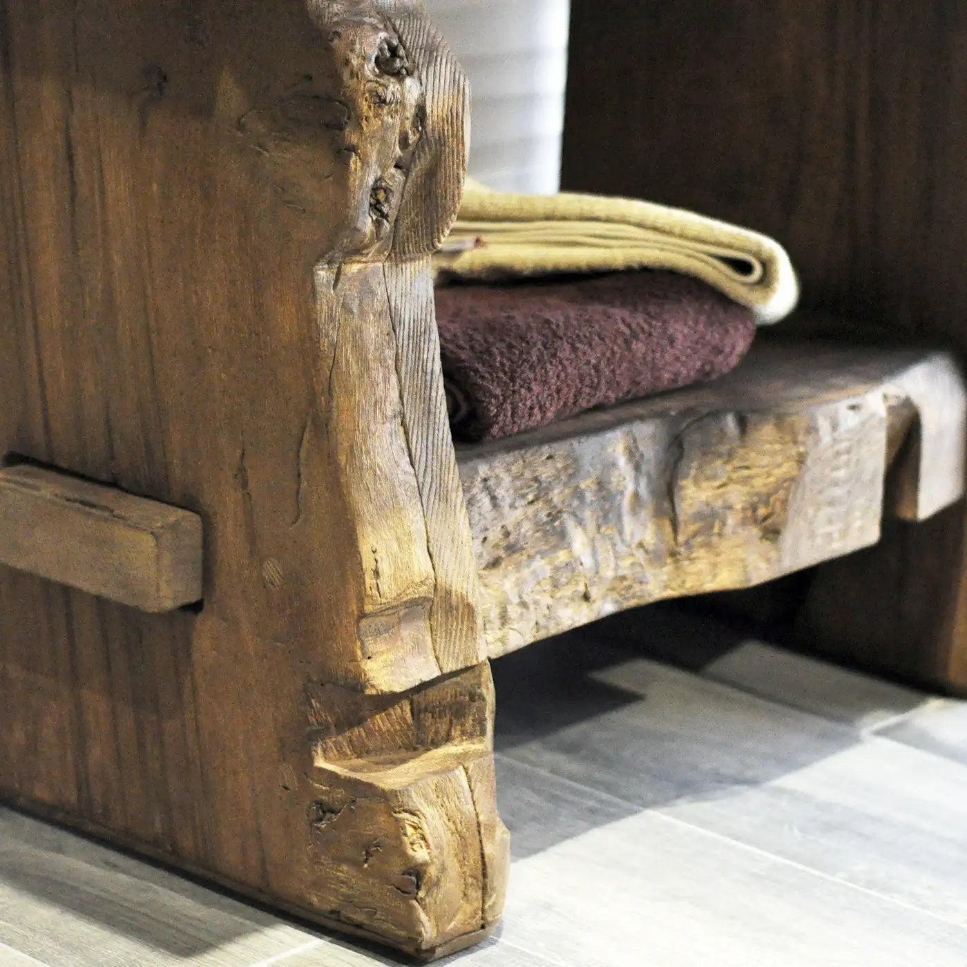 Rustic Bathroom Vanities - Farmhouse Solid Live Edge Wood Vanity