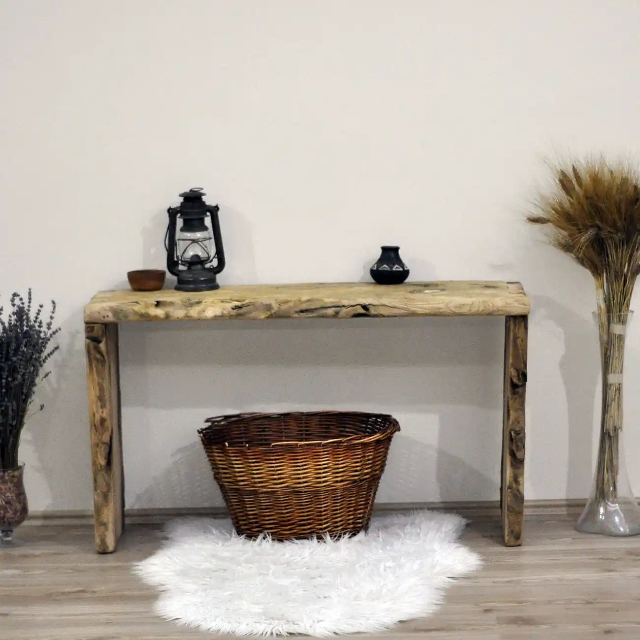 Rustikale Badezimmerwaschtische - Schmaler Bauernhausstil, Live Edge Wood 